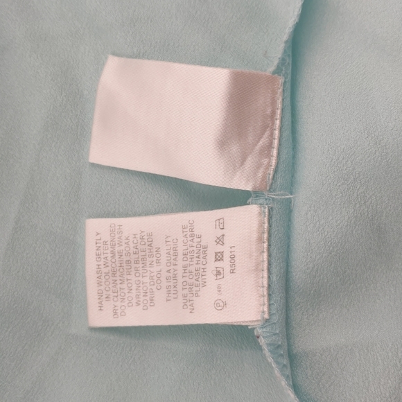 Cue Women's Top Size 6 Mint Green Sleeveless Round Neck Keyhole Button Gathered - Picture 16 of 16